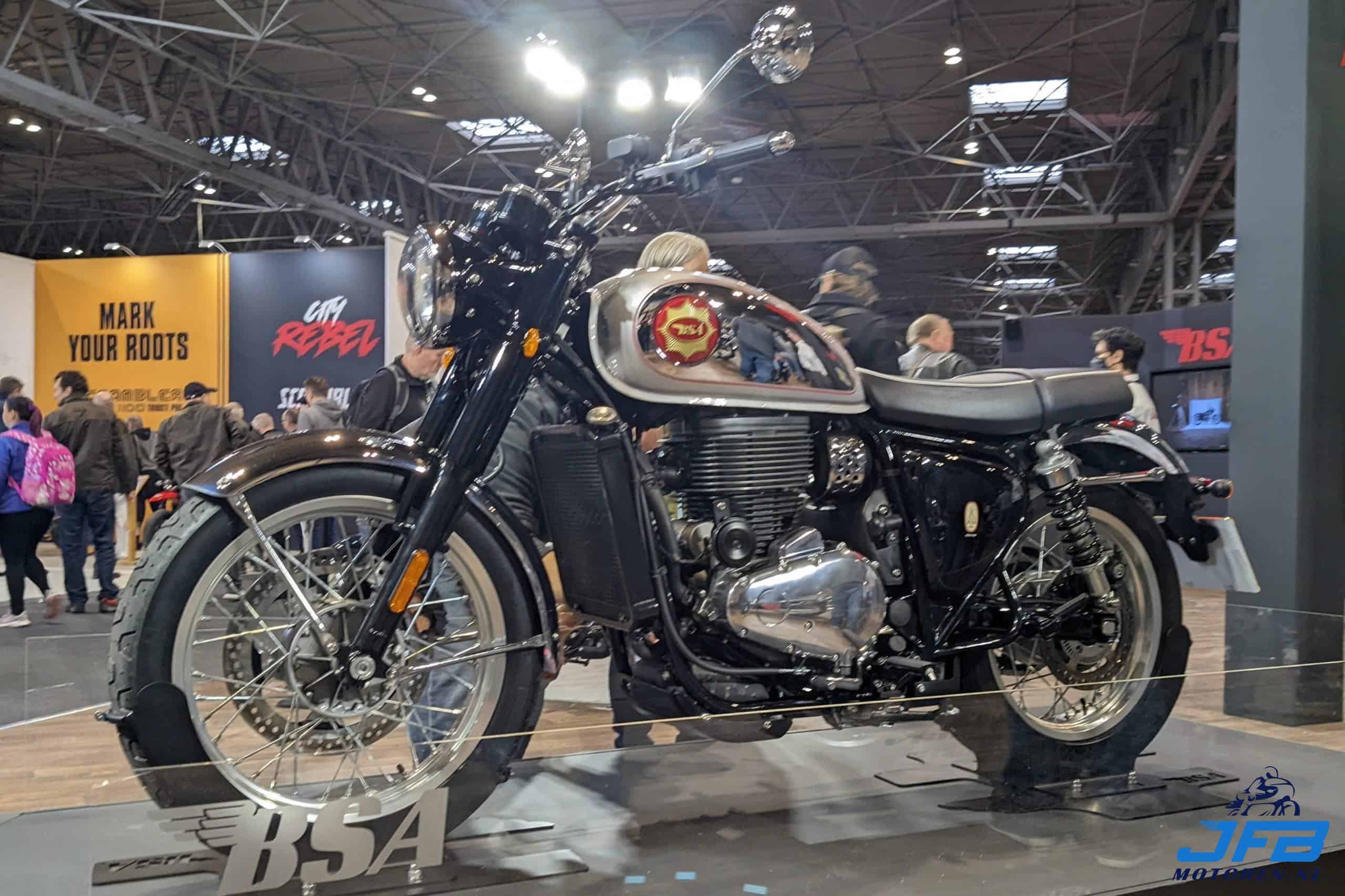 BSA Gold Star Legacy Edition op Motorcycle Live